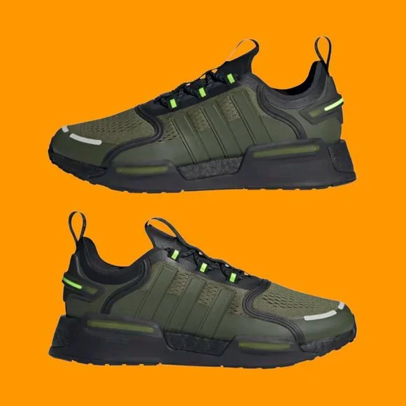 Adidas nmd olive green quilt hot sale